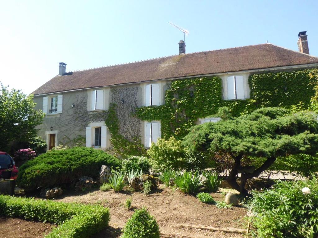 Chambre d'Hôtes Le Val Du Chapelain Montigny-la-Resle Exterior foto