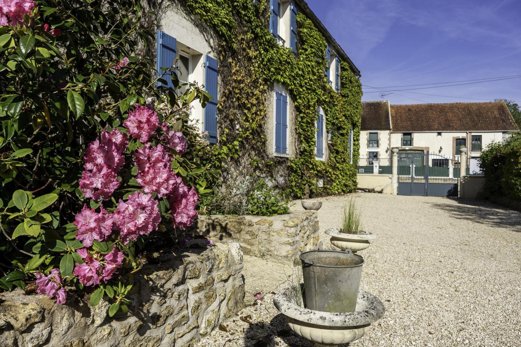 Chambre d'Hôtes Le Val Du Chapelain Acomodação com café da manhã Montigny-la-Resle Exterior foto